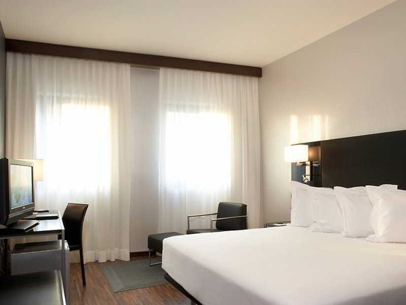 Ac Hotel Almeria By Marriott Rom bilde